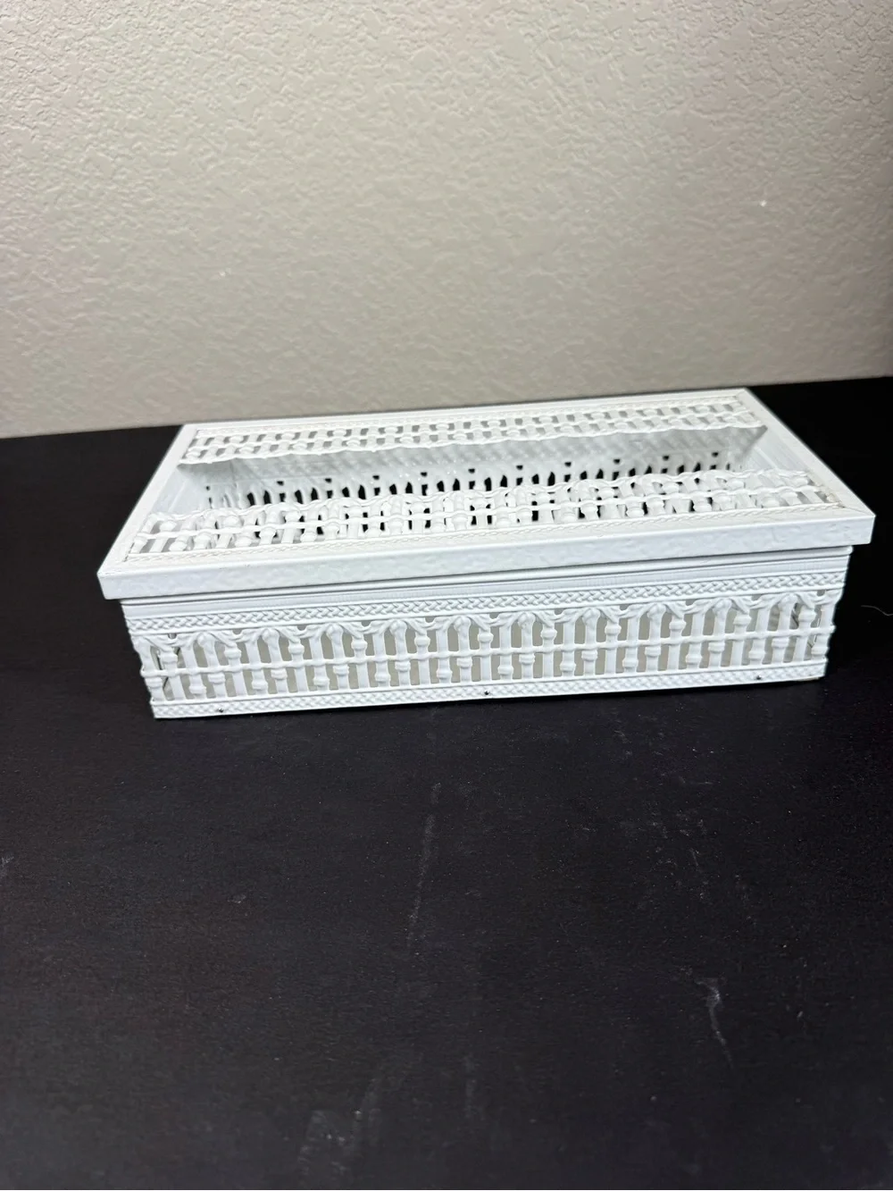 White Metal Tissue Box Cover